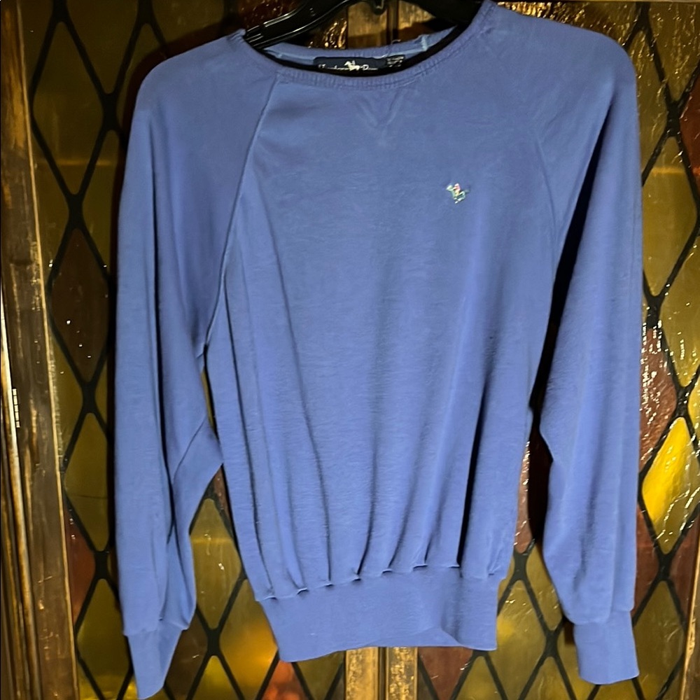 Vintage 1980’s Hunters Run women’s Blue Top